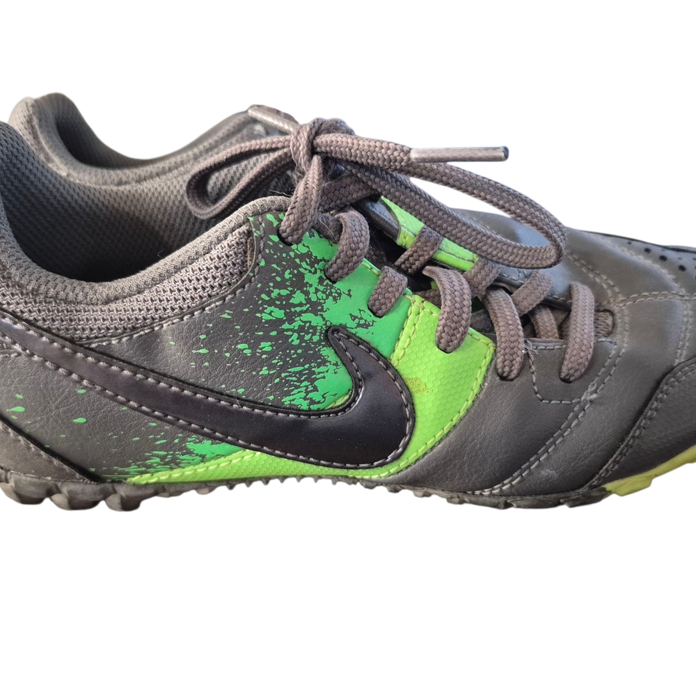 Nike Kids Green and Gray Athletic Shoes 2 Year Old